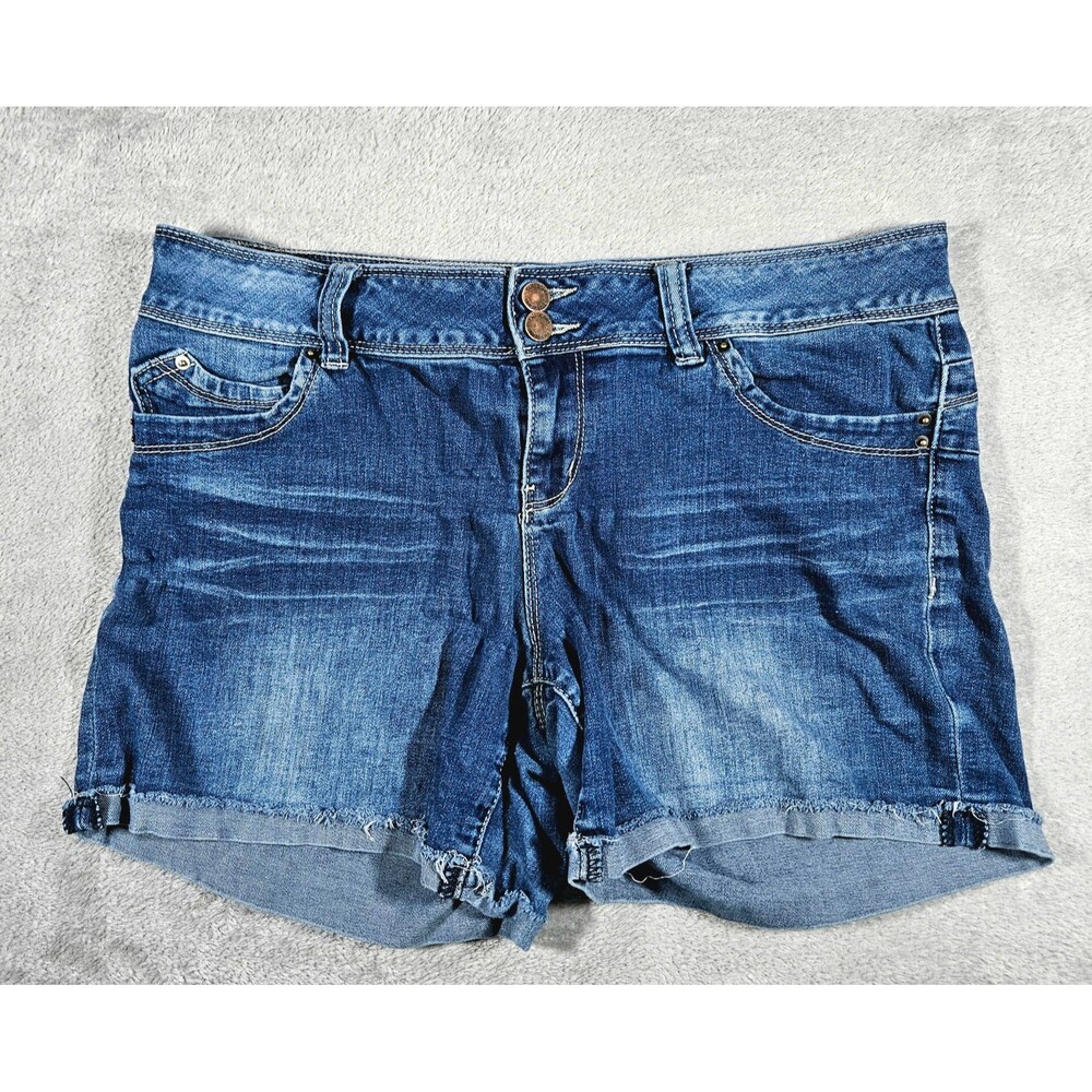 YMI WannaBettaButt Denim Shorts Junior's Size 11 Blue Stretch Cuffed Vintage Y2K